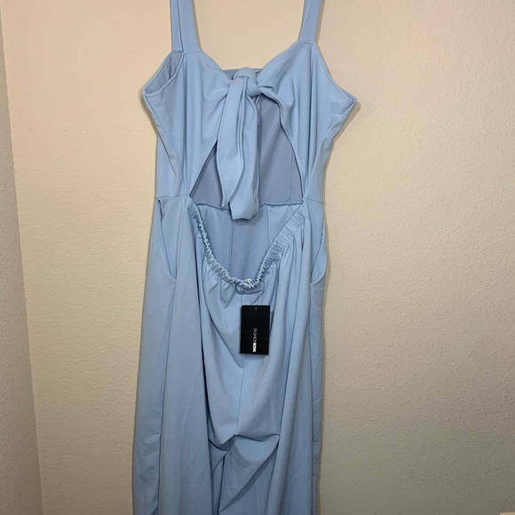 Wide Leg open back romper. Brand new! - Picture 4 of 4